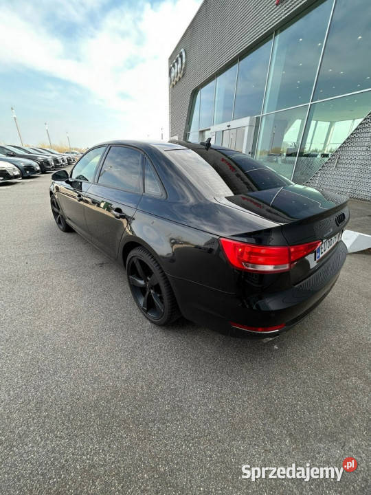 Audi A4 Limousine B9 2015 Sadlno