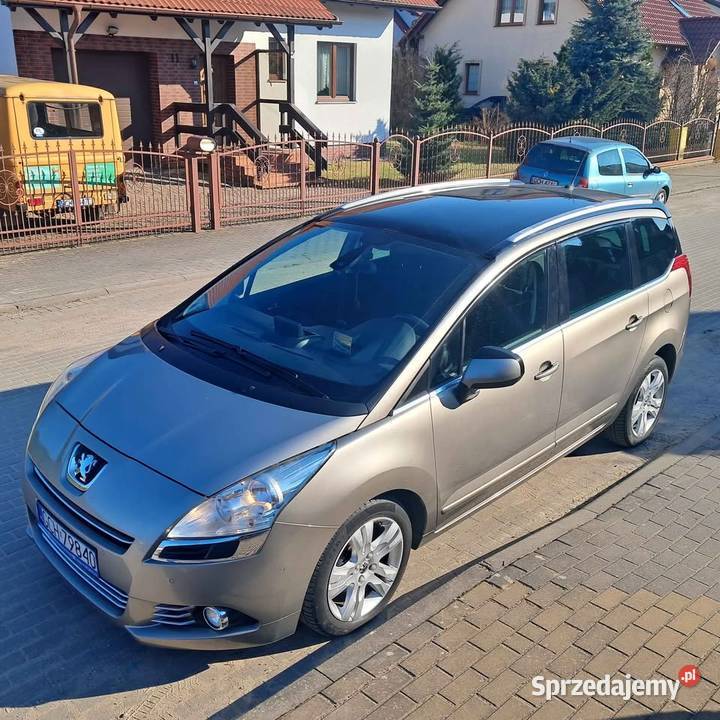 PEUGEOT 5008 2011R 20 HDI Chojnice