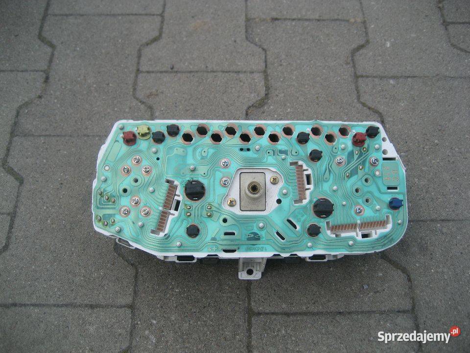 daihatsu sirion 0205r 10 benzyna licznik zegar Liczniki i zegary Wyposażenie wnętrza Rakoniewice