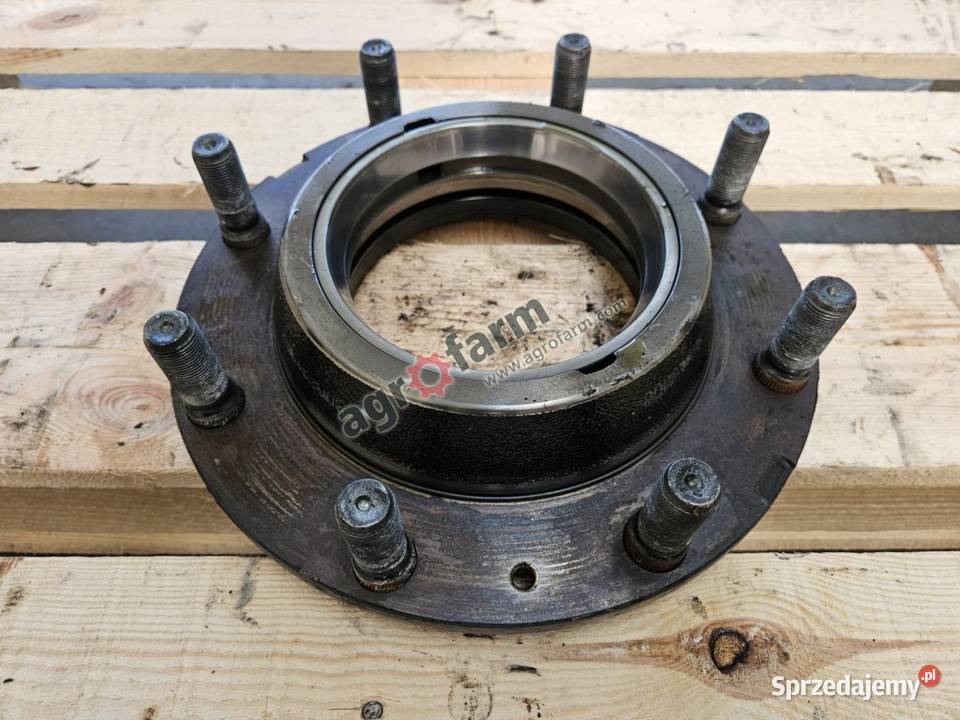 Piasta koła Valtra N111 N121 N141 dolnośląskie Byków sprzedam