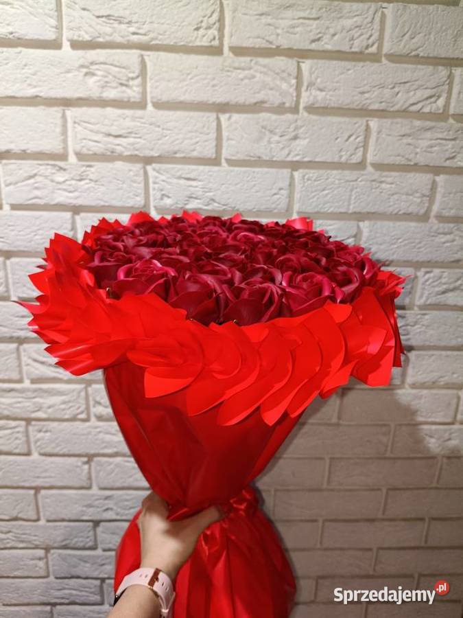 Bukiet z czerwonych róż mydlanych prezent na Walentynki Konin