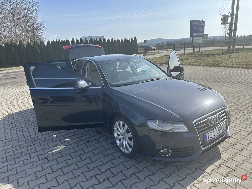 Audi A4 2011 benzyna 211 Koni sedan xenon i led ESP Brzezinki