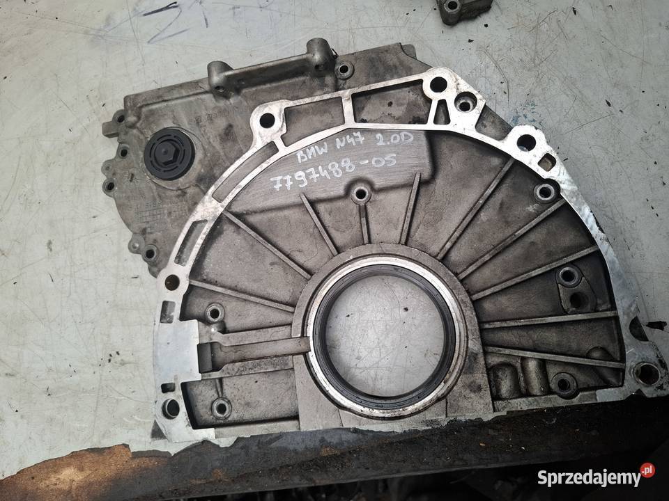 BMW E90 N47D20A obudowa rozrządu osłona świętokrzyskie sprzedam