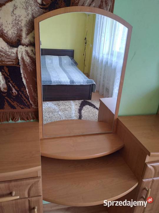 Toaletka z lustrem szafki Łapy