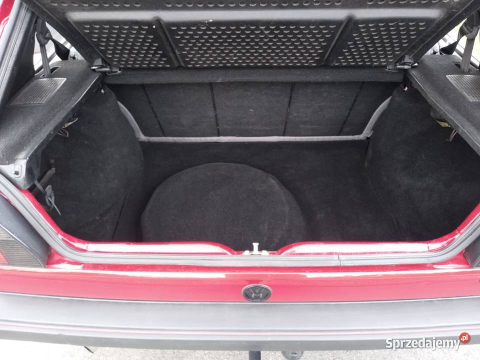Volkswagen Golf mk2 nieuszkodzony Kletnia