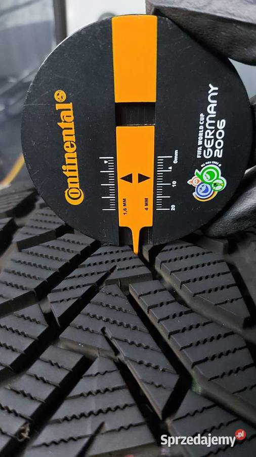 Uniryal 2255516 zimowe Ostrowiec Świętokrzyski