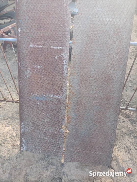 Sprzedam najazdy na lawetę Kaczorowy