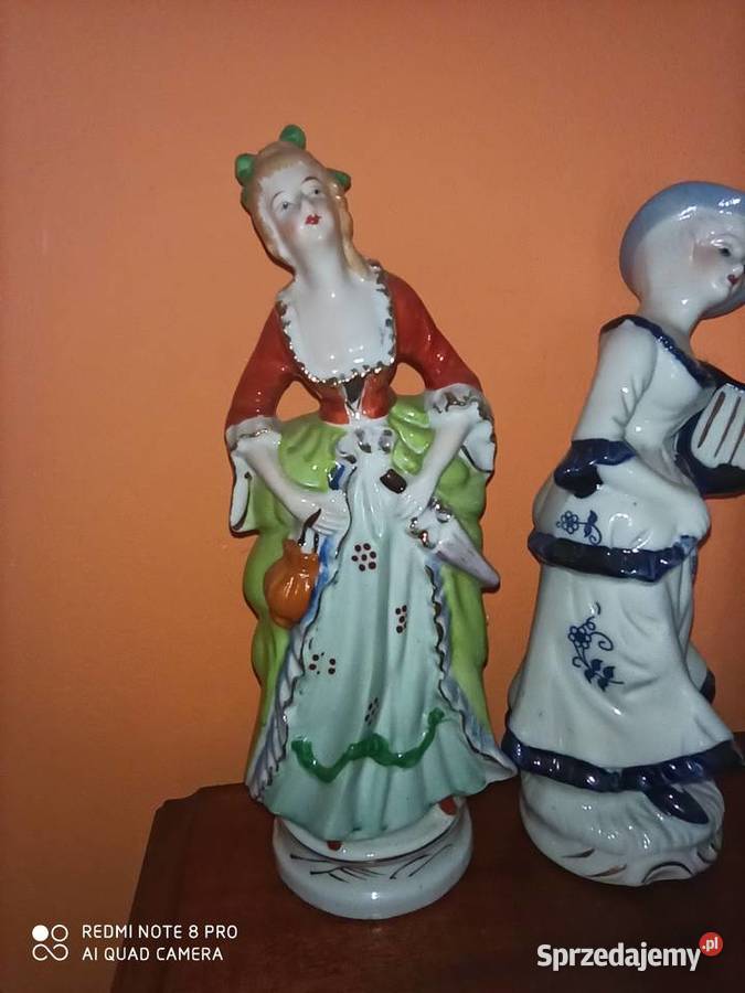 Figurka damy z Lirą Antyki, Sztuka, Kolekcje