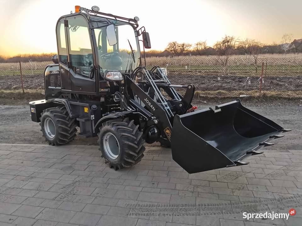 Jakość Nowa Ładowarka Przegubowa Josan S22 z Płock sprzedam