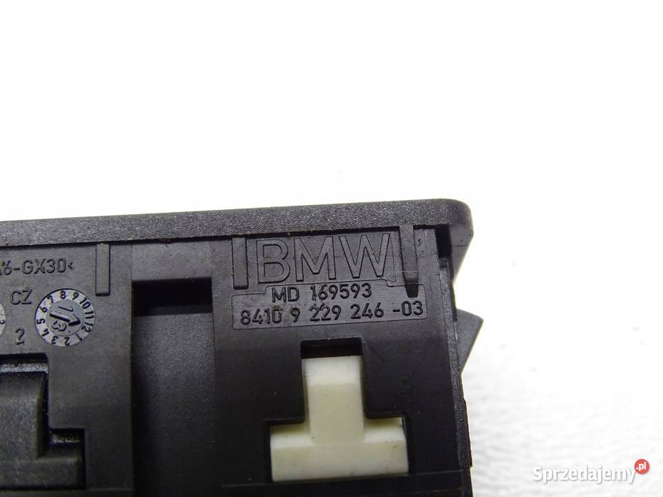 GNIAZDO WEJŚCIE PORT AUX USB BMW F20 F21 F30 F31