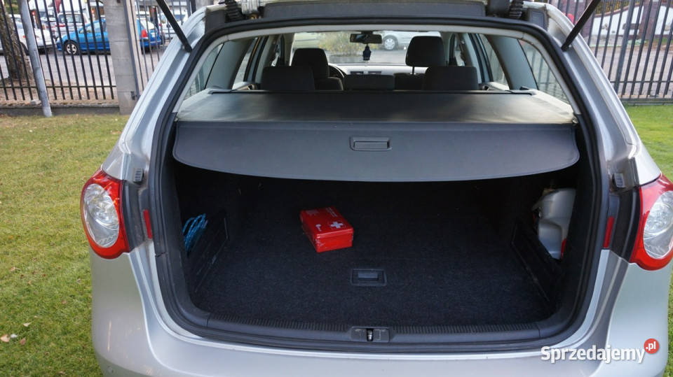 Volkswagen Passat zarejestrowany ubezpieczony srebrny Motoryzacja Zielona Góra sprzedam