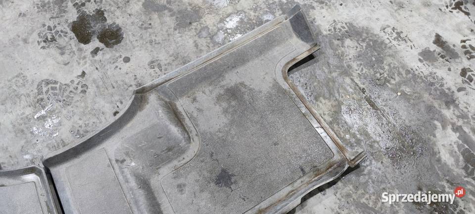 DYWAN WYKŁADZINA SPRINTER CRAFTER A906 EUROPA osobowe śląskie Przystajń sprzedam