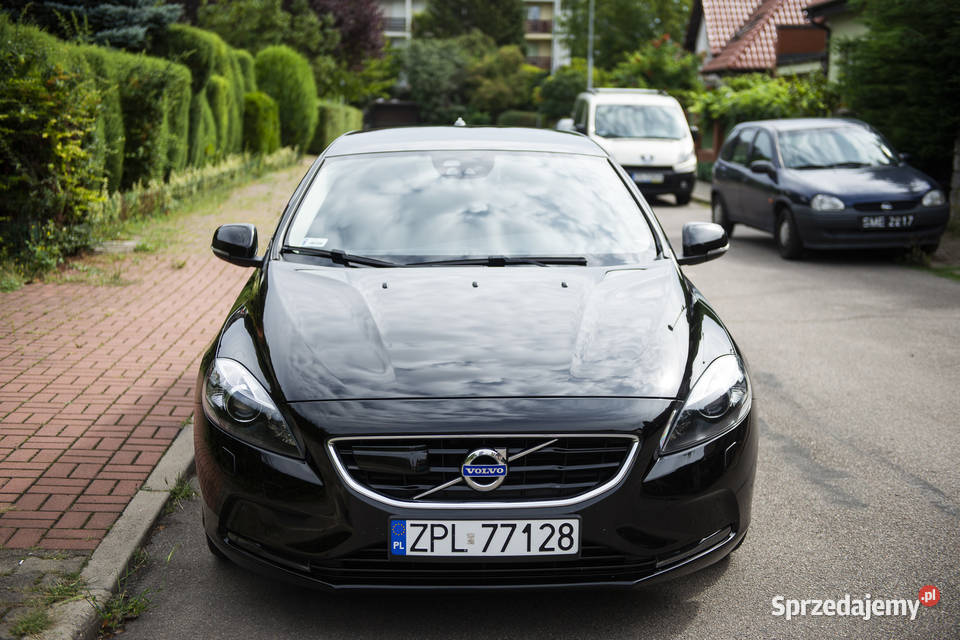 Volvo V40 D2 Webasto Radary Panorama asystent parkowania