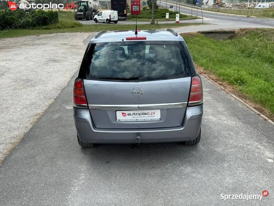 Opel Zafira Raty 18 benz 140 7 osobowy Klima sprzedam