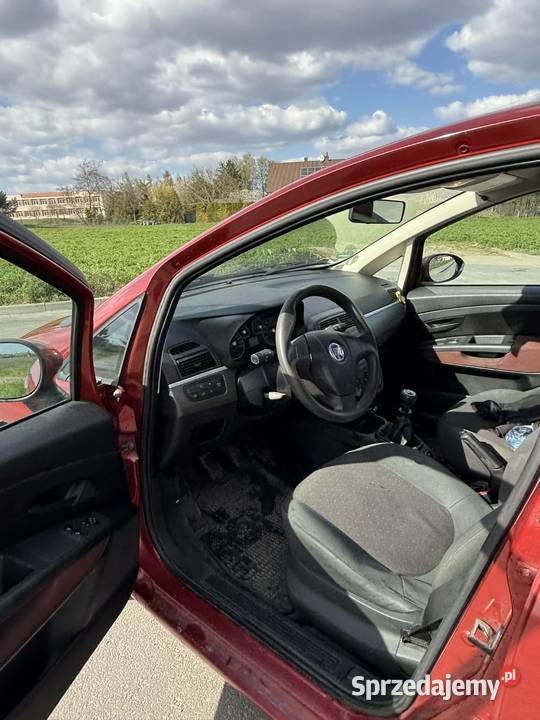 Do Sprzedam fiata grande punto 341700km Żnin