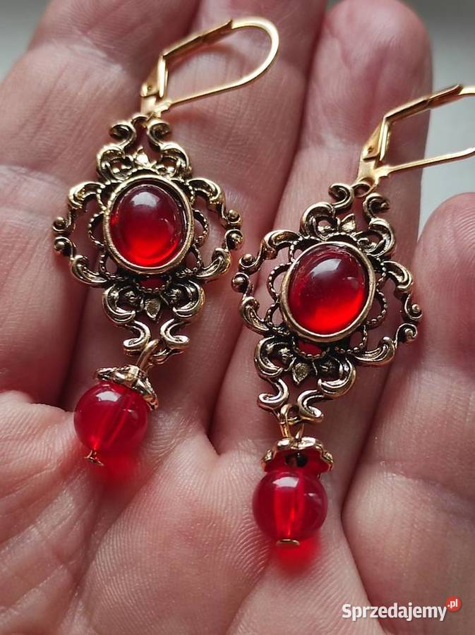 Piękne ażurowe kolczyki Wrzosowo