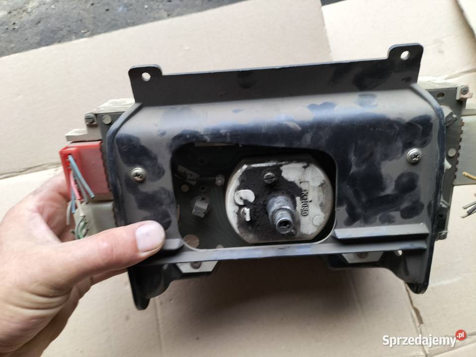 FIAT CINQUECENTO LICZNIK ZEGARY 832389010 Kamień-Kolonia
