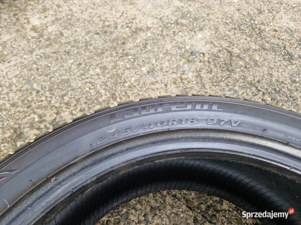 ZIMOWE Opony LAUFENN I Fit XL FR 24540 R18 Kraków sprzedam