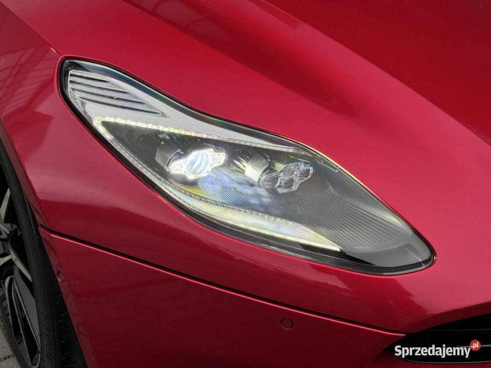 Aston Martin DB11 52 V12 pakiet AMR 639 elektryczne lusterka