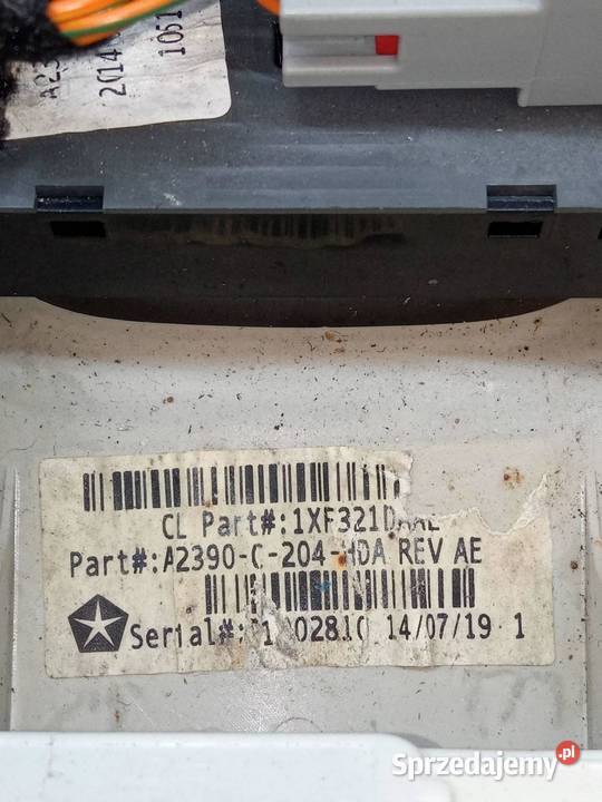 LAMPKA PODSUFITKI A2390C204HDA Jeep Cherokee V osobowe