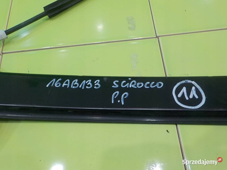 SCIROCCO 14 TSI 11r 3D podnosnik szyby prawy osobowe mazowieckie Suków