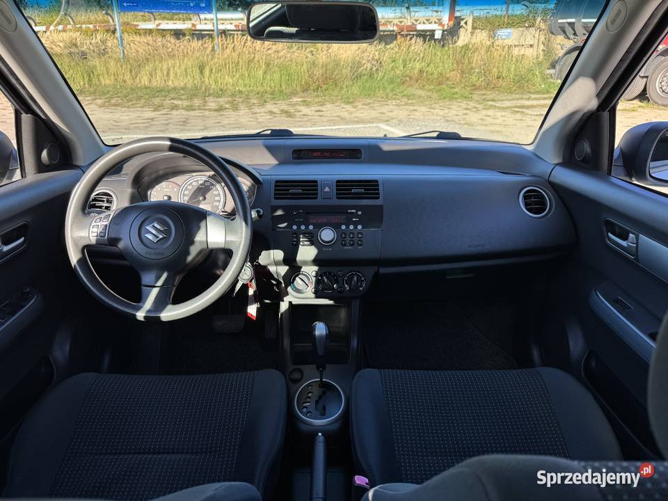 Suzuki Swift 15 BENZYNA Automat Klimatyzacja Konin sprzedam