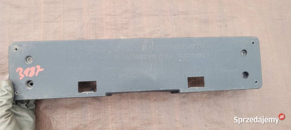 BMW 8 F91 F92 F93 PODKŁADKA POD TABLICE REJ Ruda Śląska