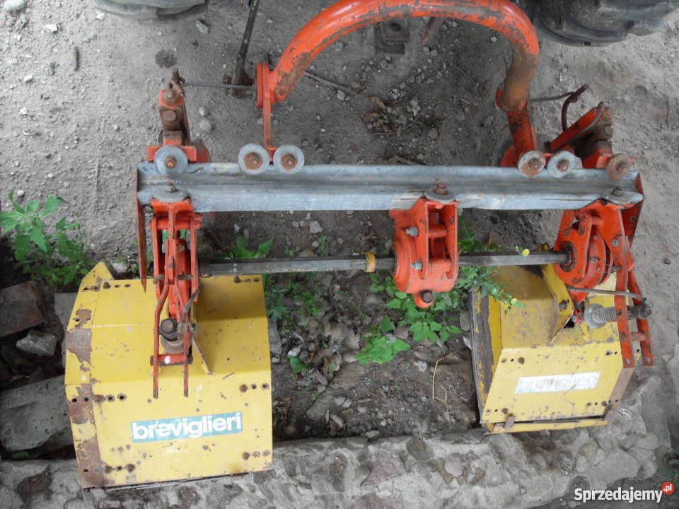 Glebogryzarka do truskawek sekcje międzyrzędowa nieuszkodzony Łaziska