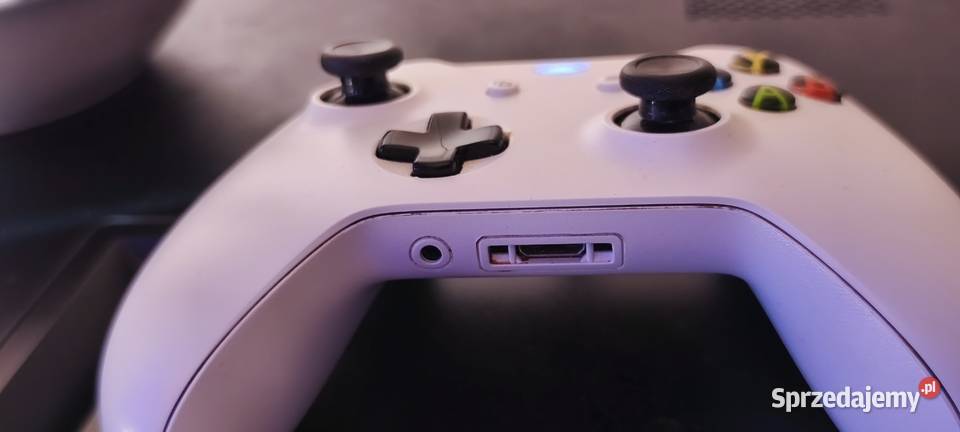 Xbox One 500GB Oryginalny Pad Sprawna małopolskie Dąbrówka Tuchowska