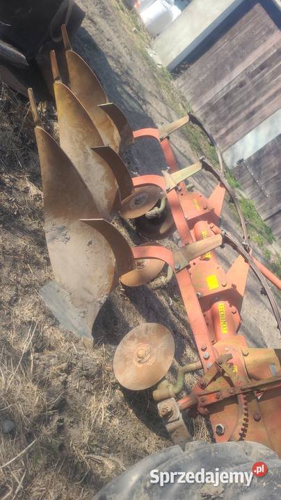 Pług 3 skibowy kverneland