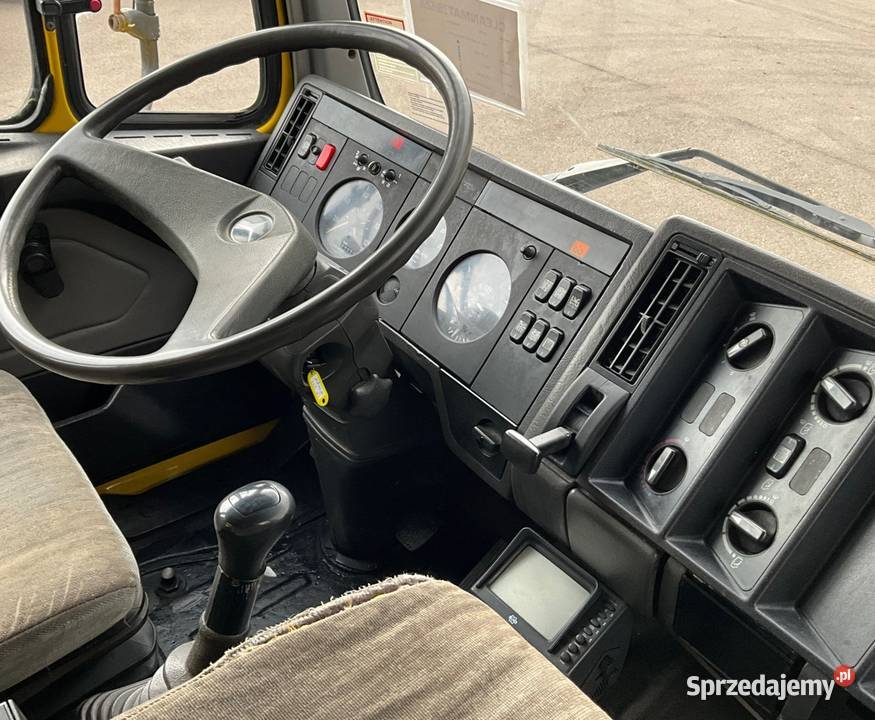 Holownik pomoc drogowa 8x4 Merceded Warszawa sprzedam