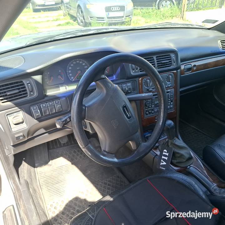 Volvo C70 2001 Benzgaz 20T 163 stan