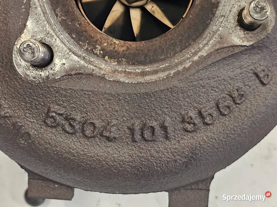 AUDI A6 27 TDI BPP 180 06r turbina 059145715E Turbosprężarki