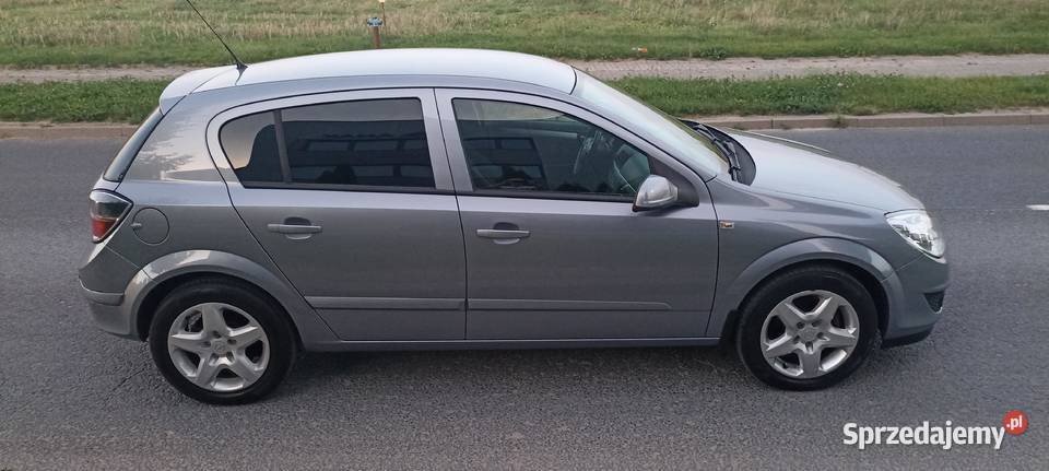 2009 Opel Astra III H lift 14 90 nowy rozrząd warmińsko-mazurskie sprzedam