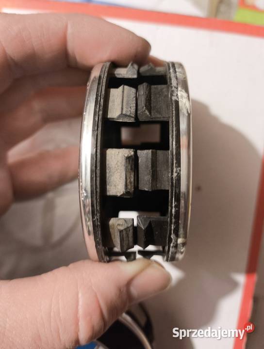 Dekielki felg 68 mm BMW E60 6783536 04 komplet Wolbrom