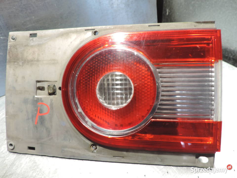 VW SHARAN 1 LIFT LAMPA PRAWY TYŁ W KLAPĘ Motoryzacja Nowy Sącz