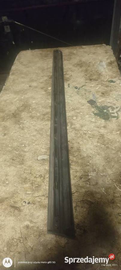 Dolna listwa drzwi lewych przednich A4 B6 B7 80 Lubin