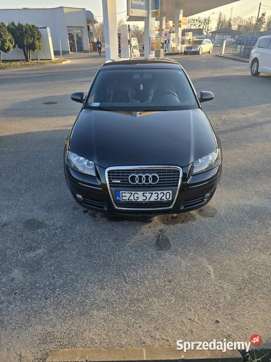 Sprzedam samochód Audi czarny łódzkie Zgierz sprzedam