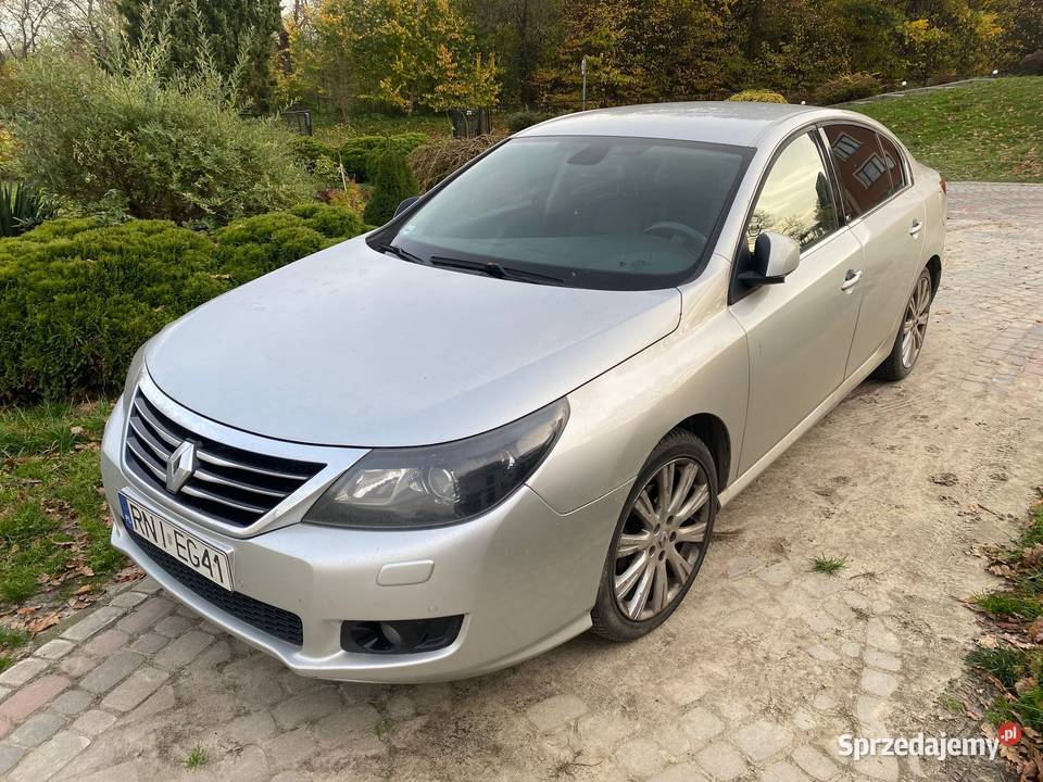 Na sprzedaż Renault Latitude 20 Dci 173 2011 r Krzeszów sprzedam