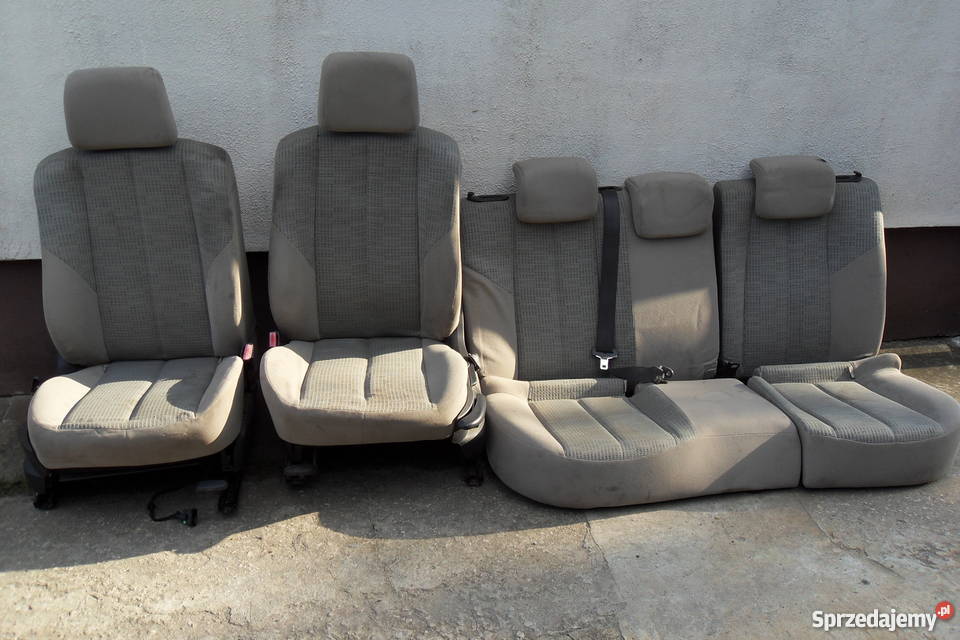 MASKA RENAULT MEGANE II TED 66 Nisko