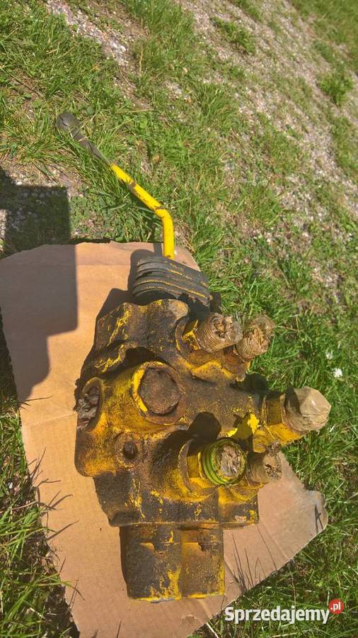 rozdzielacz hydrauliki z dźwigniami sterującymi Lubartów sprzedam