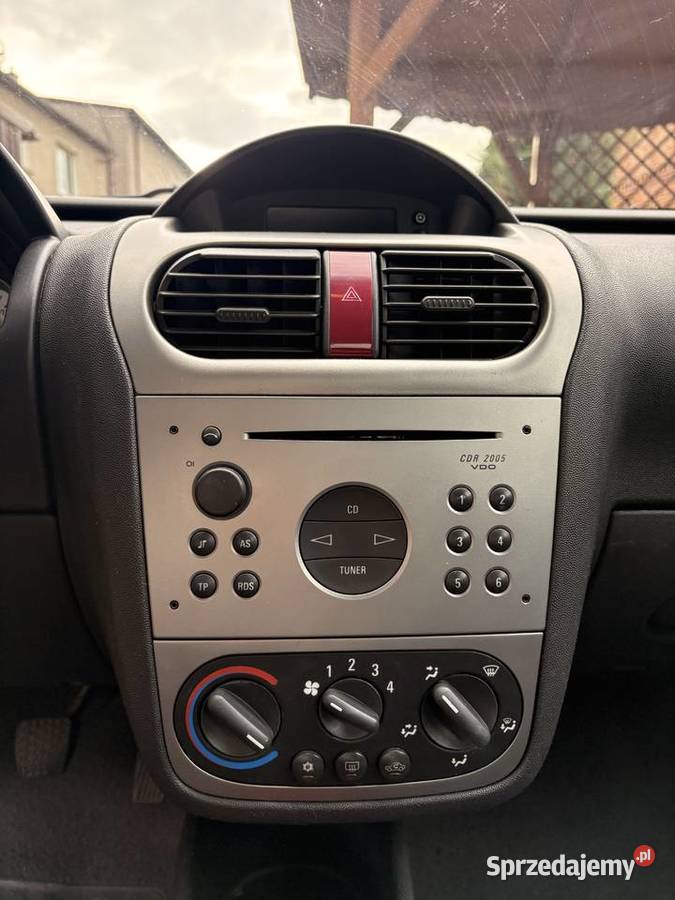 Opel Corsa C 14 90 produkcji 2002 Opel śląskie