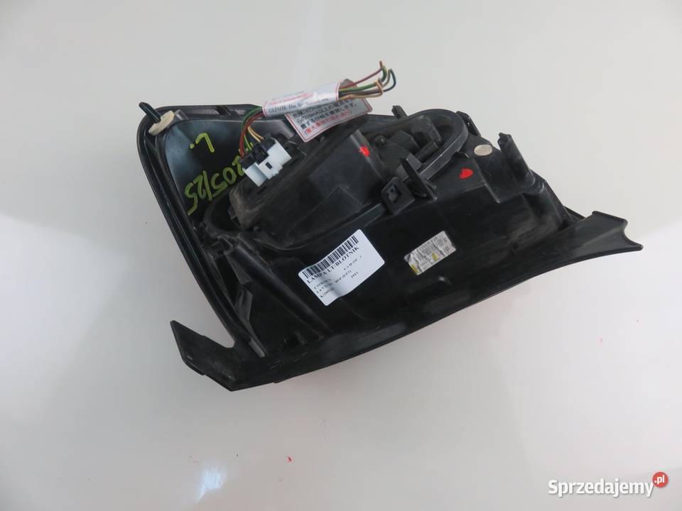 LAMPA LEWA TYLNA CITROEN C3 II 9673805480 osobowe