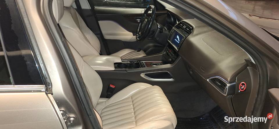 Jaguar Fpace polski salon bezwypadkowy zamiana Rok produkcji 2016 wielkopolskie Kalisz