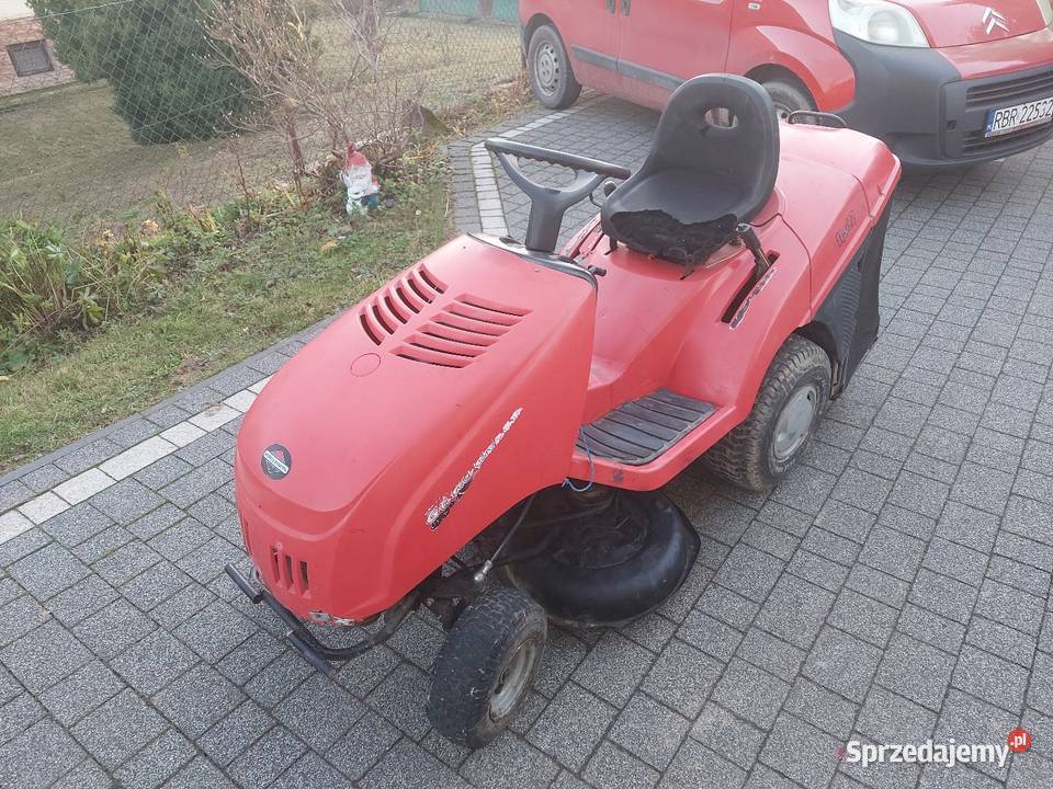 Traktorek kosiarka pompa oleju Castel Garden 13 Blizne sprzedam