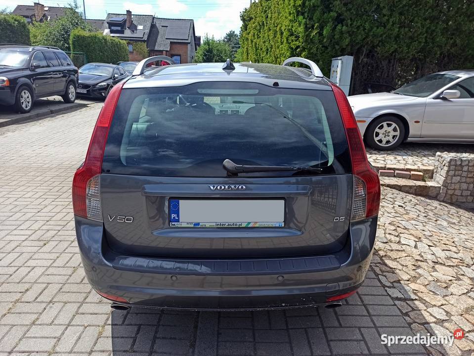 LiFTiNG 200824D5 180BiXENON tempomat