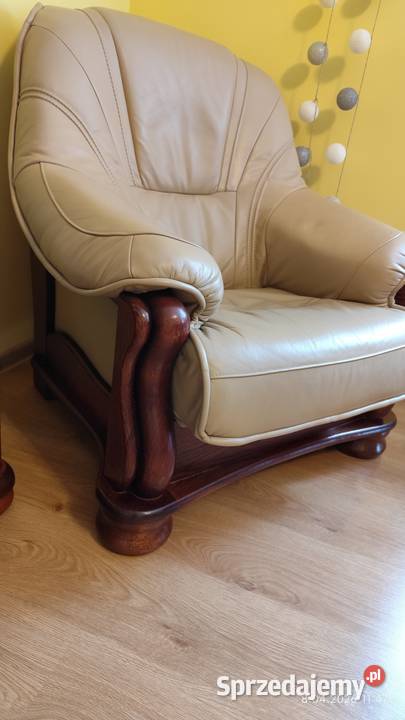 sprzedam sofa z fotelem