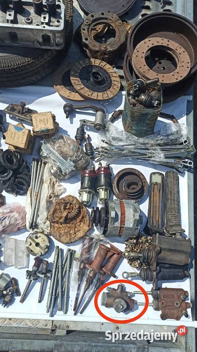 Trójnik rozdzielacz układu hamulcowego Wołga GAZ