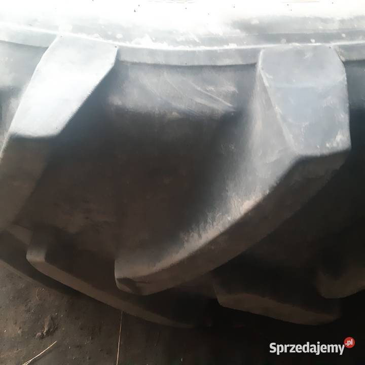 Opona 520 70 r38 mazowieckie Nowy Białynin sprzedam