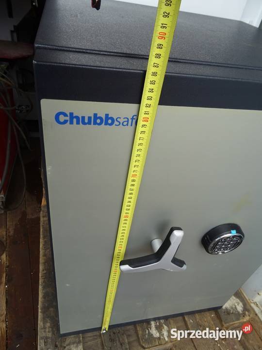 SEJF Z ZAMKIEM ELEKTRYCZNYM CHUBBSAFES BEZ KODU